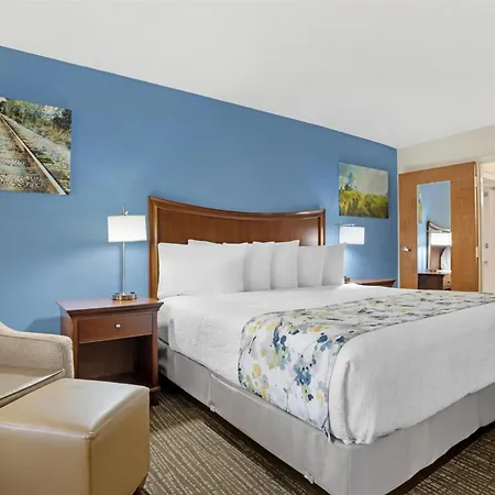 Best Western Inn & Suites Monroe Exterior photo