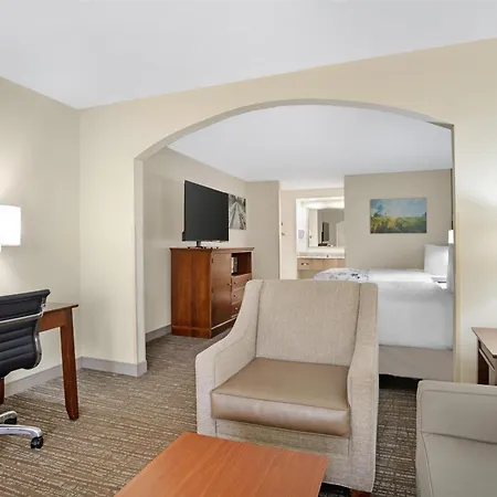 Best Western Inn & Suites Monroe Exterior photo