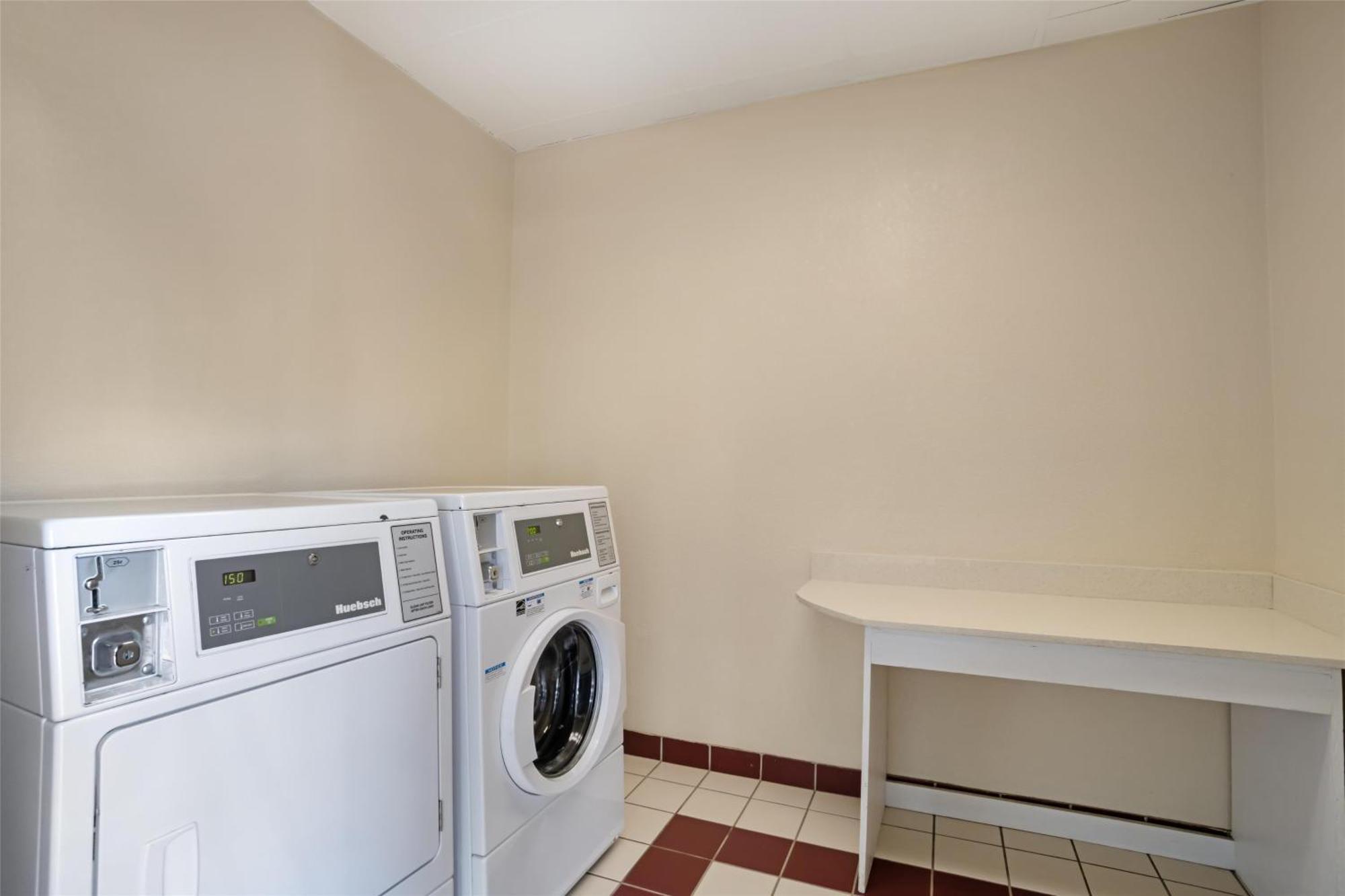 Western Inn&suites Hotel Monroe