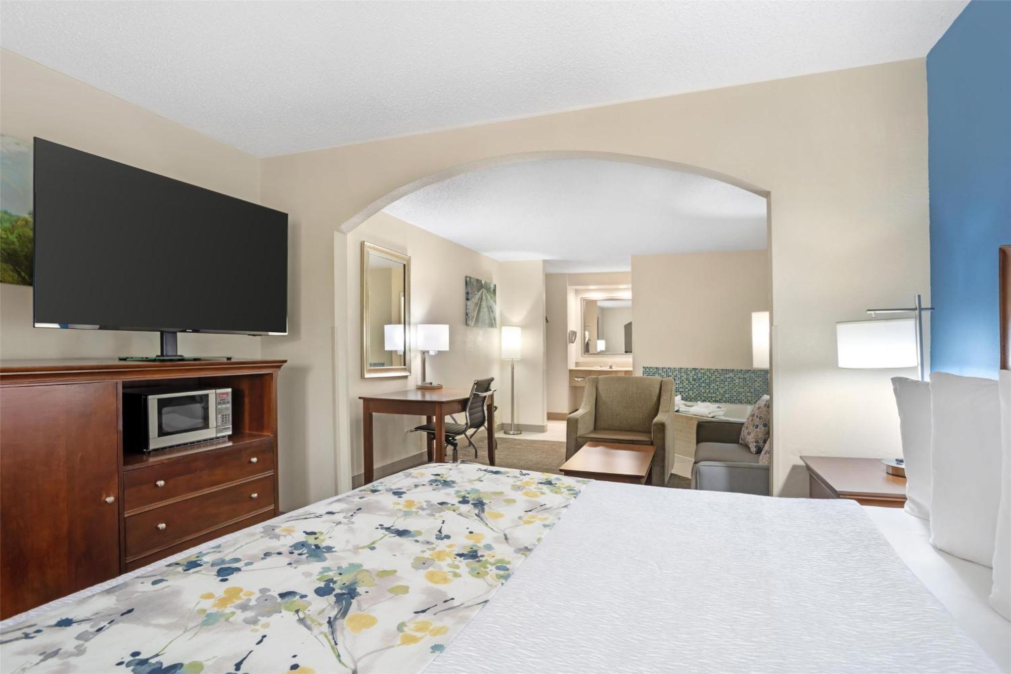 Western Inn&suites Hotel