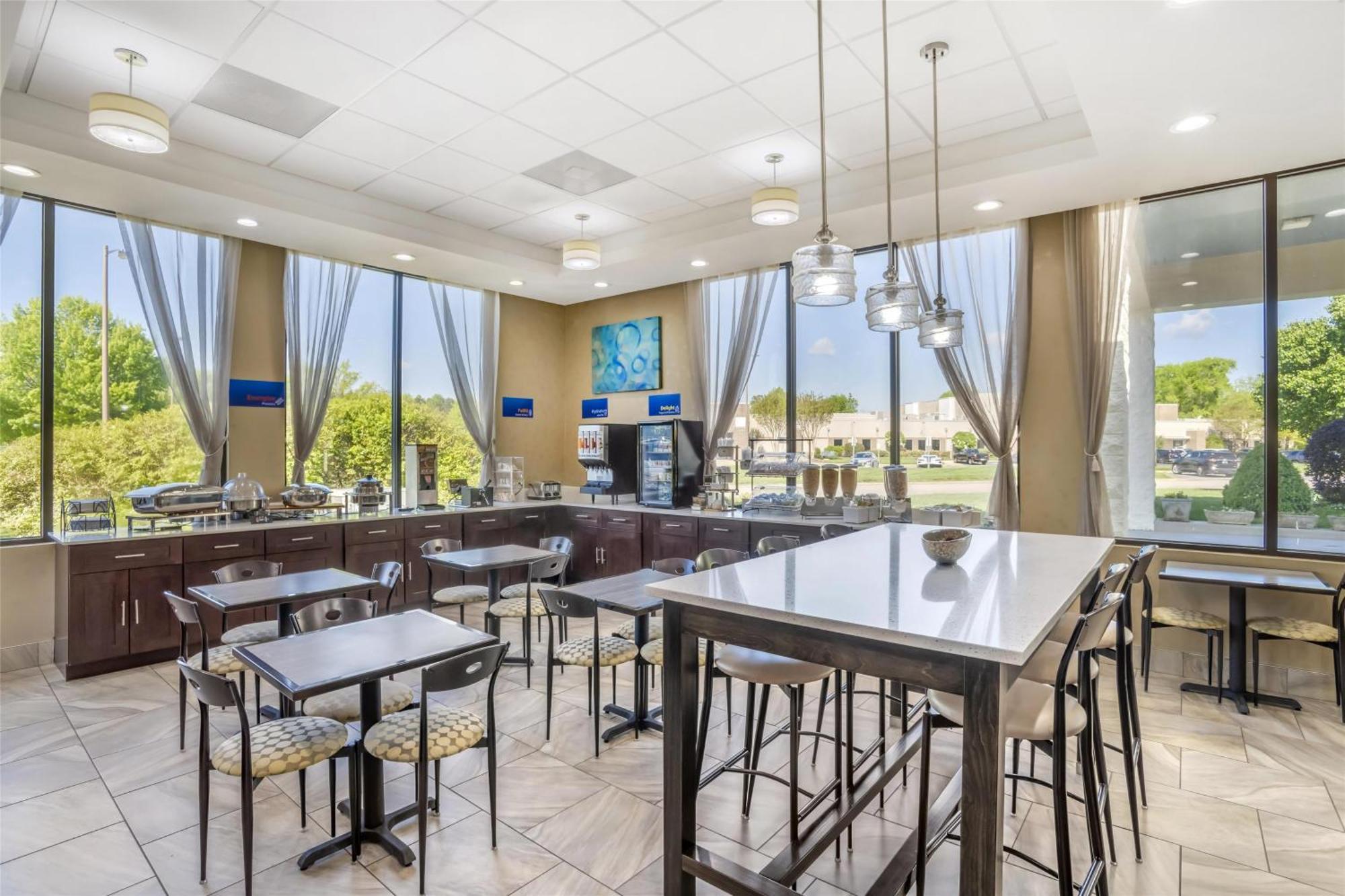 Western Inn&suites 3*