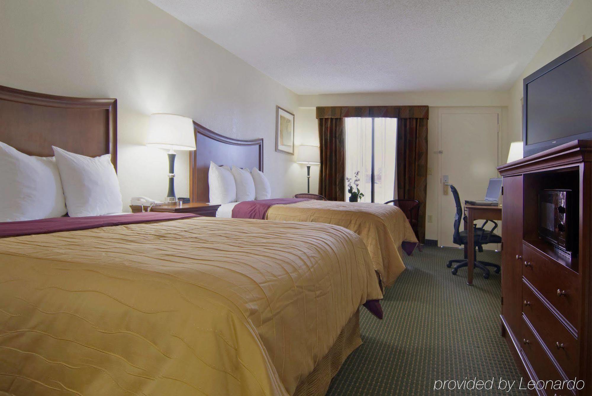 Western Inn&suites Hotel Monroe
