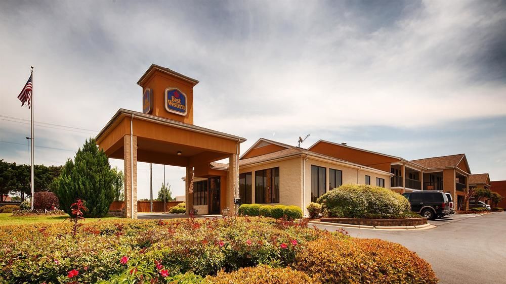 Hotel Western & 3*