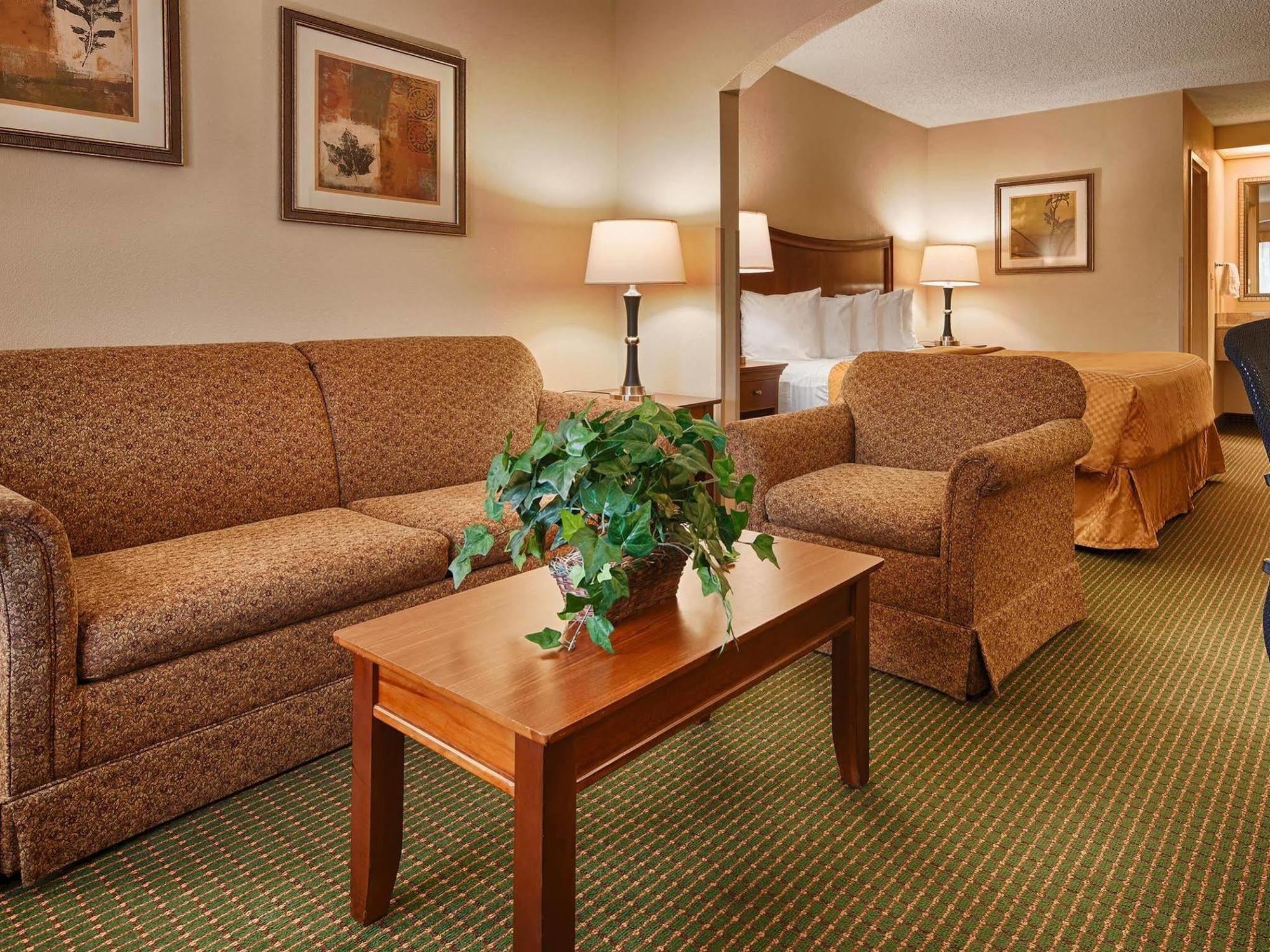 Hotel Western Inn&suites 3*