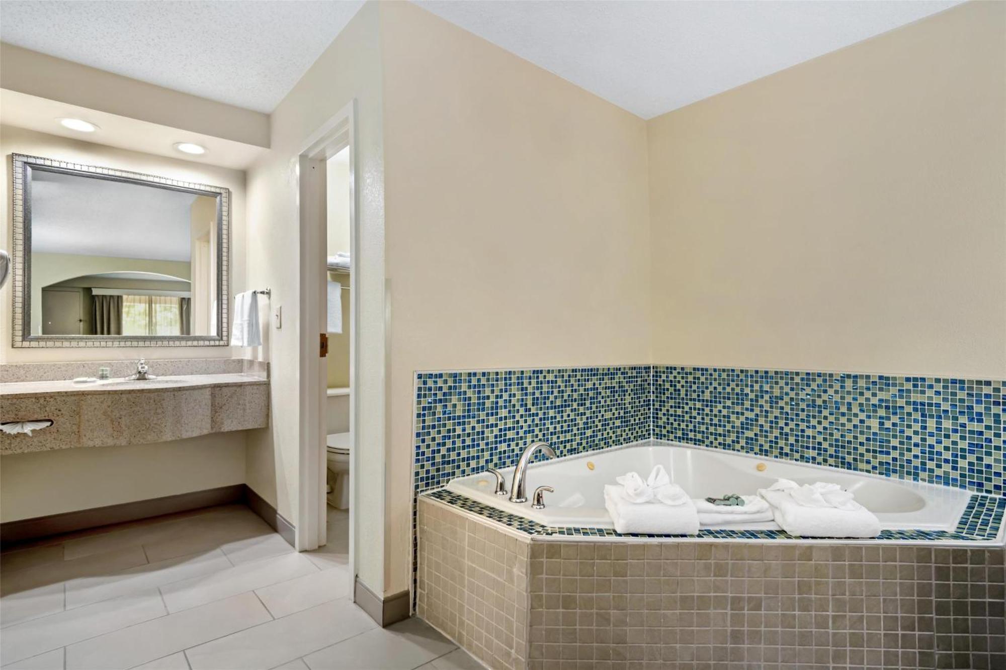 Hotel Western & 3*